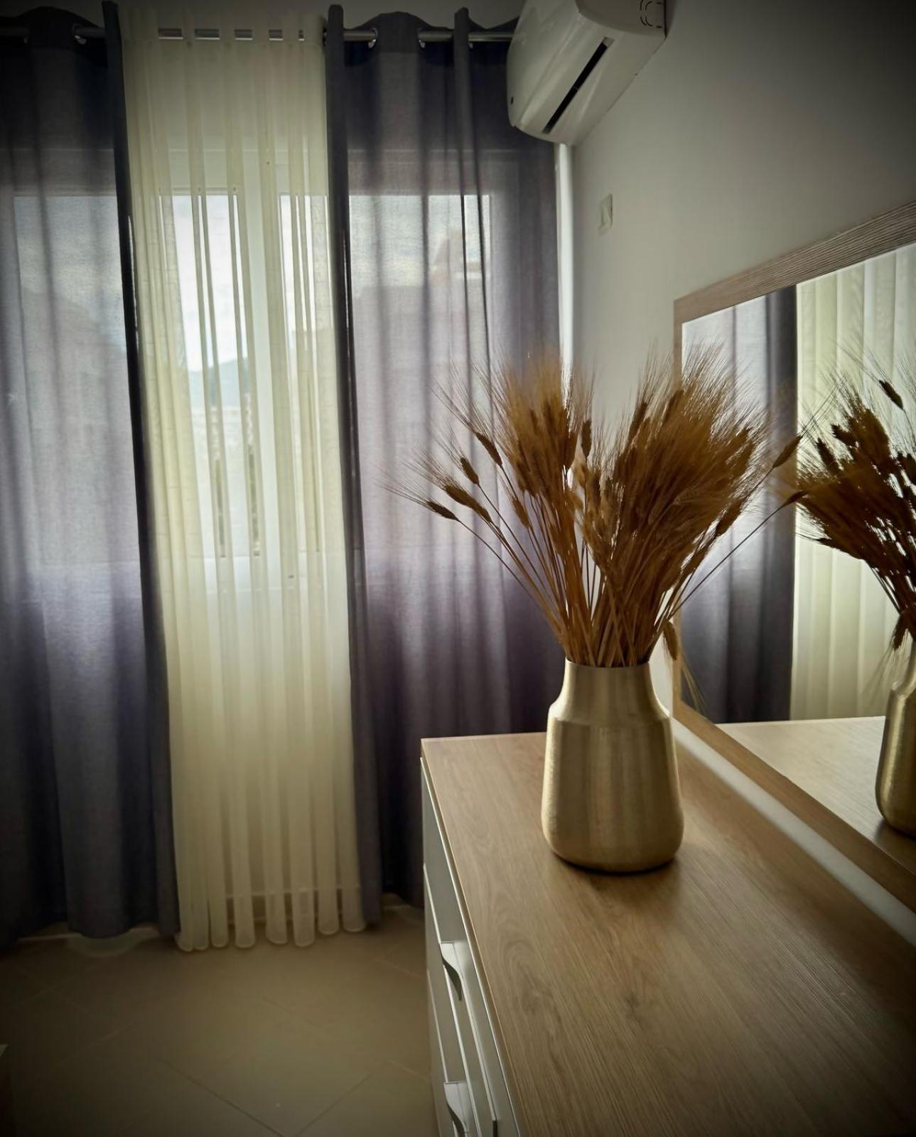Endy Apartaments أوريكوم المظهر الخارجي الصورة
